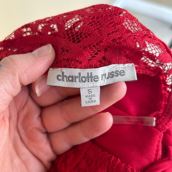 Red Lace Cocktail Dress - Picture 4 of 5